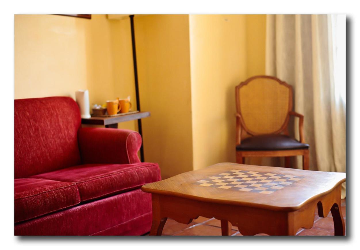 רקואנה Hotel Restaurante Dona Anita מראה חיצוני תמונה